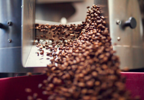 Electric vs Gas Coffee Roasters: Flavor, Costs, Sustainability—Which Is Right for You?