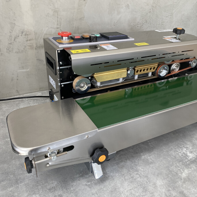 Linear Heat Sealer F900 Horizontal | Left to Right #2