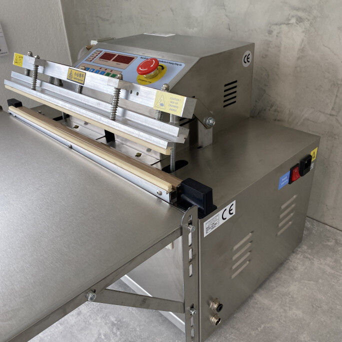 Vacuum / Nitrogen injection heat sealer VF-500 #3